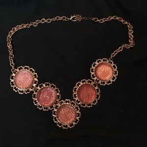 Flower jeweled necklace